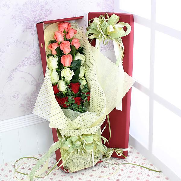 삼색장미 꽃상자
